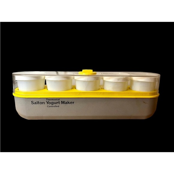 Thermostat Controlled Salton Yogurt Maker - Picture 4 of 4